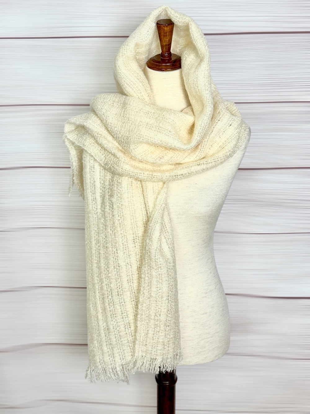 Donegal Design Ireland Large Oblong Scarf Mohair Wool Ivory Handwoven Fringe